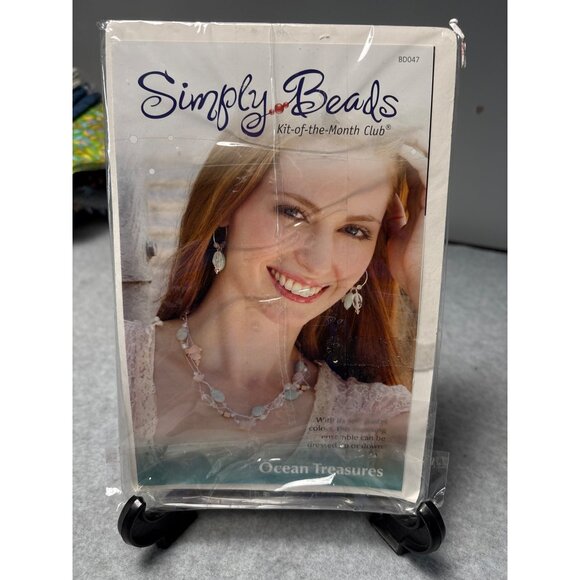Simply Beads Kit-Of-The-Month Ocean Treasures Jewelry DIY Kit - Picture 1 of 5